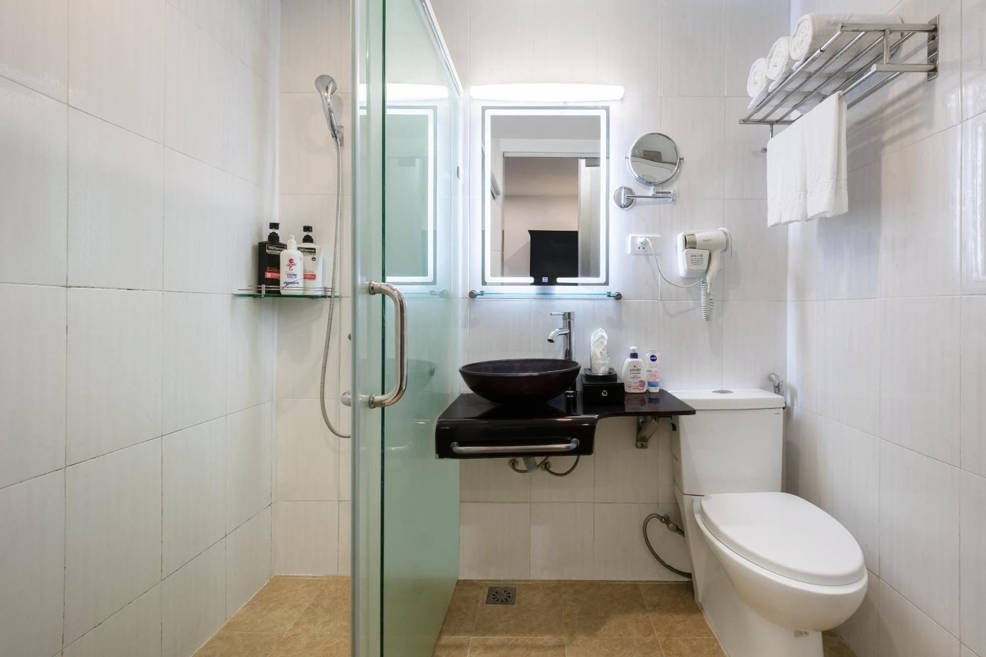 A25 Hotel - 15 Hang Than Hanoi Luaran gambar